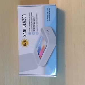 UV-C Sani Blazer phone cleaner kills 99% of bacteria and viruses